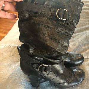 Black leather mid-calf slouch boots - size 8